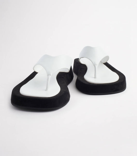 Plantillas Tony Bianco Ives Milk Capretto 3.5cm Blancas | SECVO87195